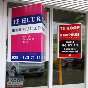 V-bord met tape makelaarsborden.nl te koop bord